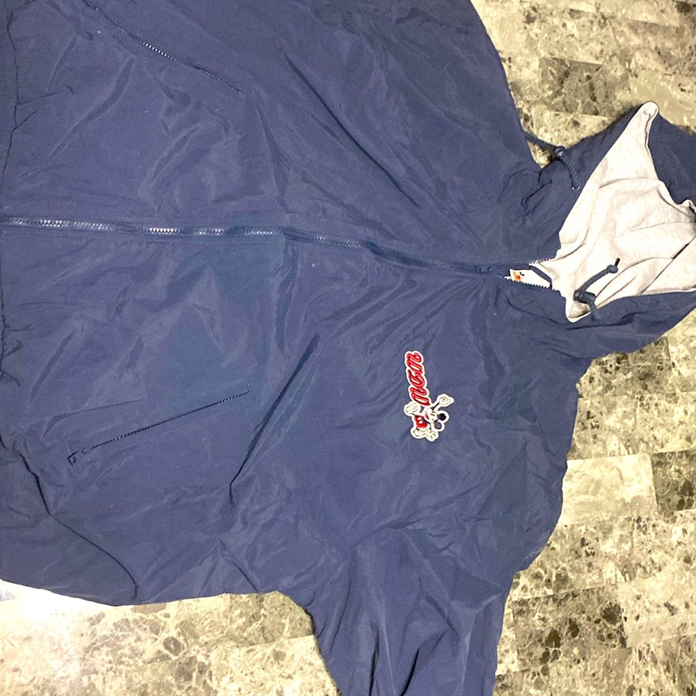 This Jacket is In very Good Condition and it is a Nice Navy Blue Color.